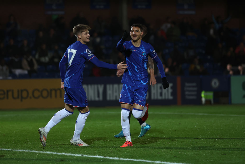 Deivid Washington of Chelsea celebrates scoring their third goal during the Premier League 2 match between Chelsea U21 and Leicester City U21 at Ki...