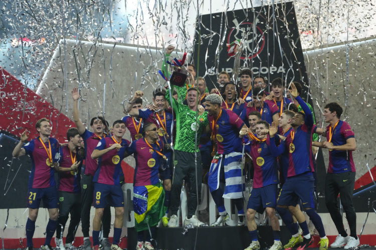 Photo by Jose Breton/Pics Action/NurPhoto via Getty Images