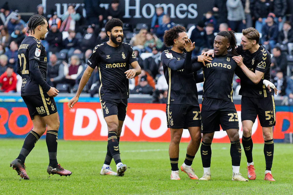 Brandon Thomas-Asante of Coventry City (4th L) celebrates his goal with team mates (L-R) Joel Latibeaudiere, Ellis Simms, Milan Van Ewijk and Jack ...
