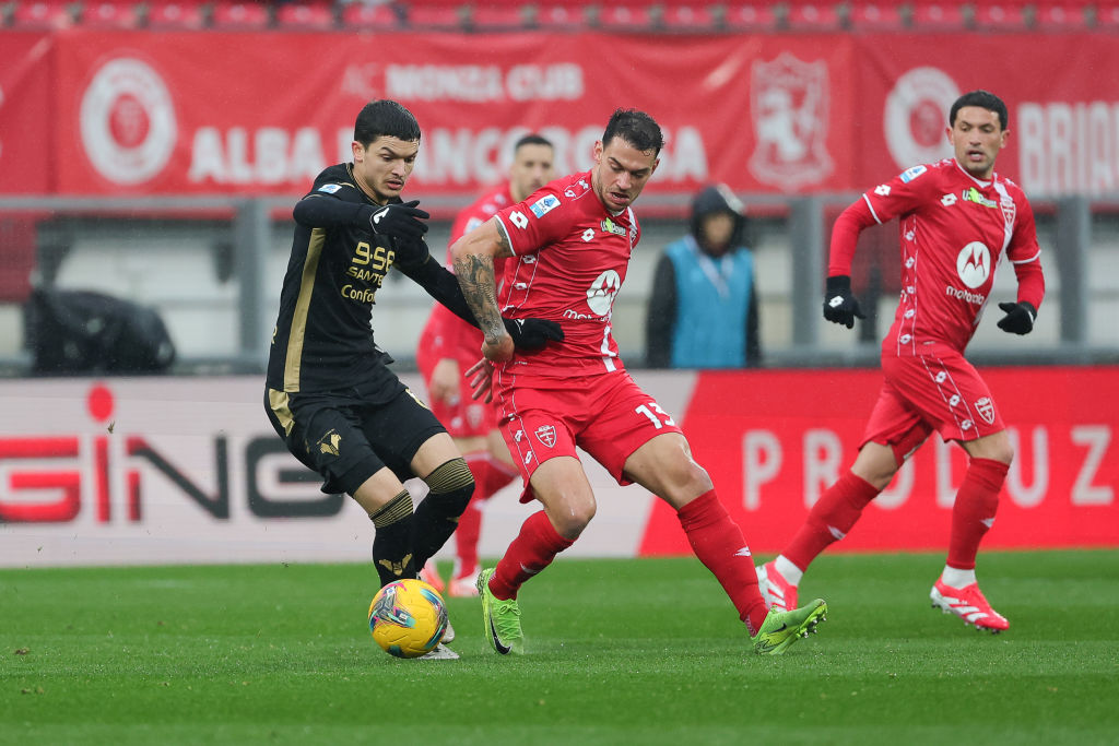 Reda Belahyane of Hellas Verona FC and Pedro Pereira of AC