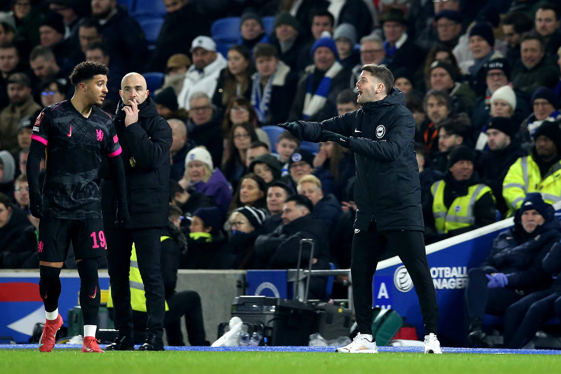Jason Cundy and Jamie O'Hara both predict the result for Brighton vs Chelsea in the Premier League fixture