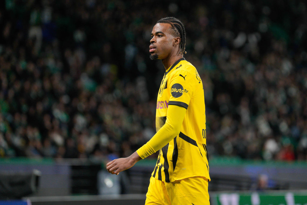 Carney Chukwuemeka of Borussia Dortmund in action during the