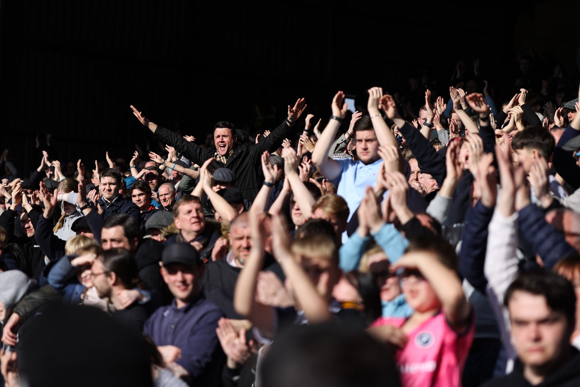‘Sign him up’… Fans of Championship club are blown away by Chelsea loanee’s display for them