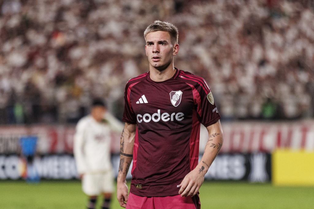 Universitario v River Plate - Copa CONMEBOL Libertadores 2025