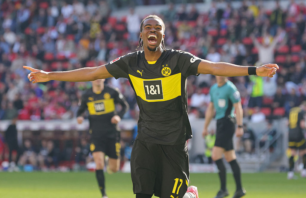 Sport-Club Freiburg v Borussia Dortmund - Bundesliga