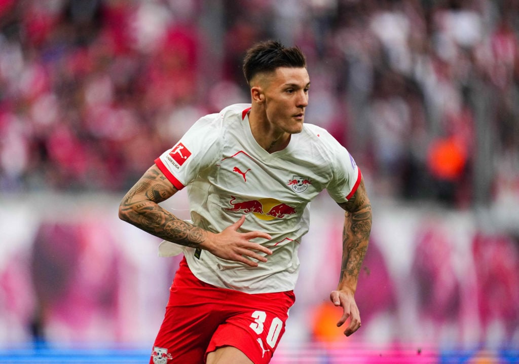 Benjamin Sesko playing for RB Leipzig against VfB Stuttgart in the German Bundesliga.