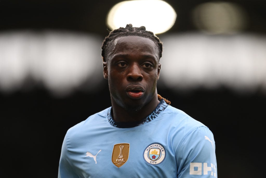 Jeremy Doku of Manchester City looks on during the Premier League match between Fulham FC and Manchester City
