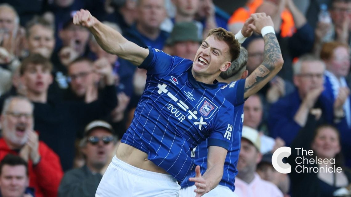 Liam Delap celebrates scoring goal during match between Ipswich Town and Wolverhampton Wanderers