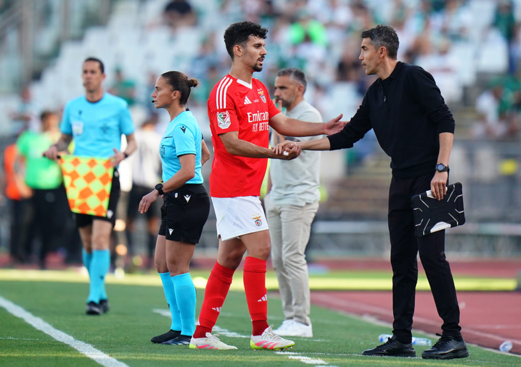 Head Coach Bruno Lage of SL Benfica with Tomas Araujo