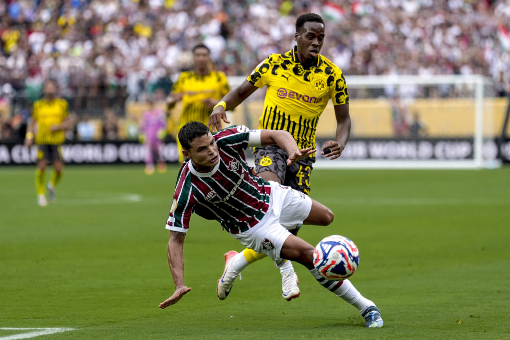 Jamie Gittens of Borussia Dortmund in action during the FIFA Club World Cup 2025 group F match between Fluminense FC and Borussia Dortmund