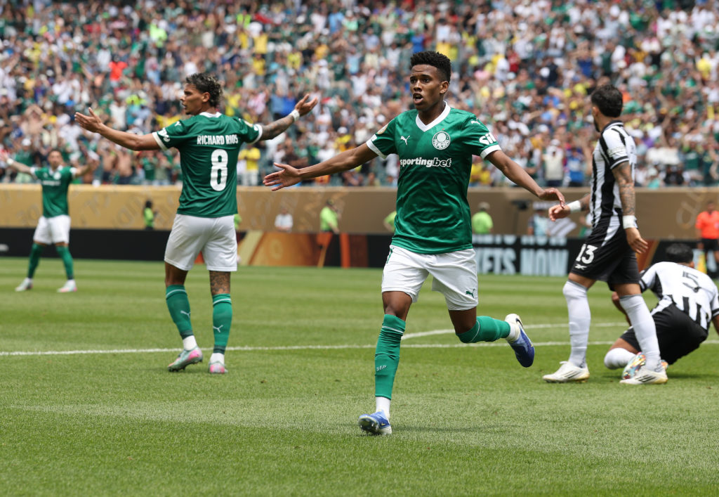 Estevao Willian reacts during SE Palmeiras v Botafogo FR: Round Of 16 - FIFA Club World Cup 2025