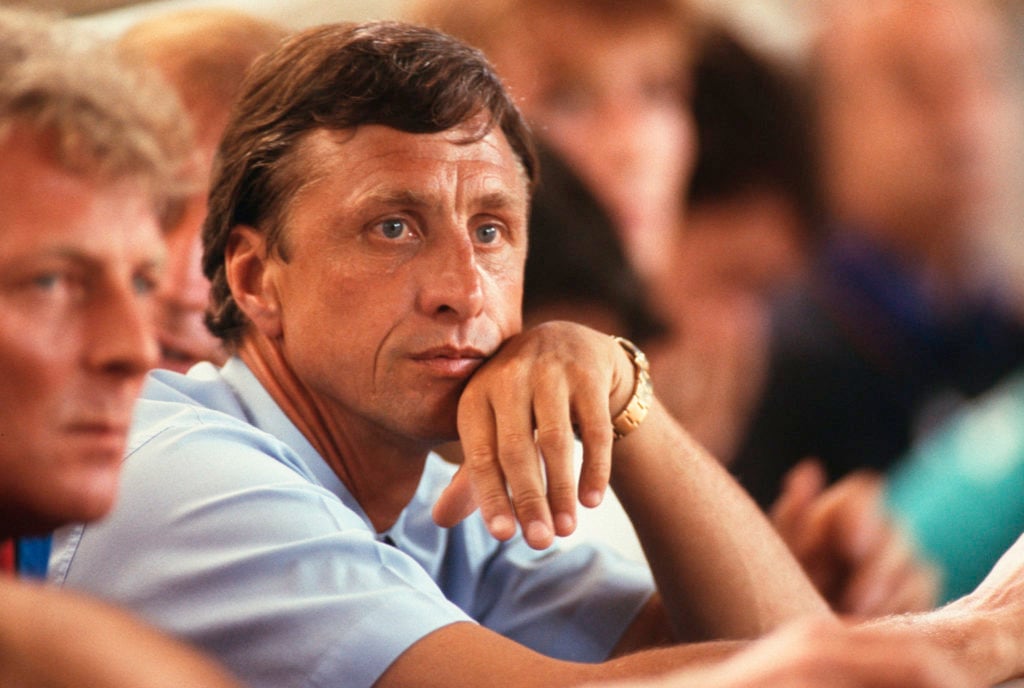 Johan Cruijff coach of Barcelona looks on during the Champions League round 1 match between FC Barcelona and Viking Stavanger
