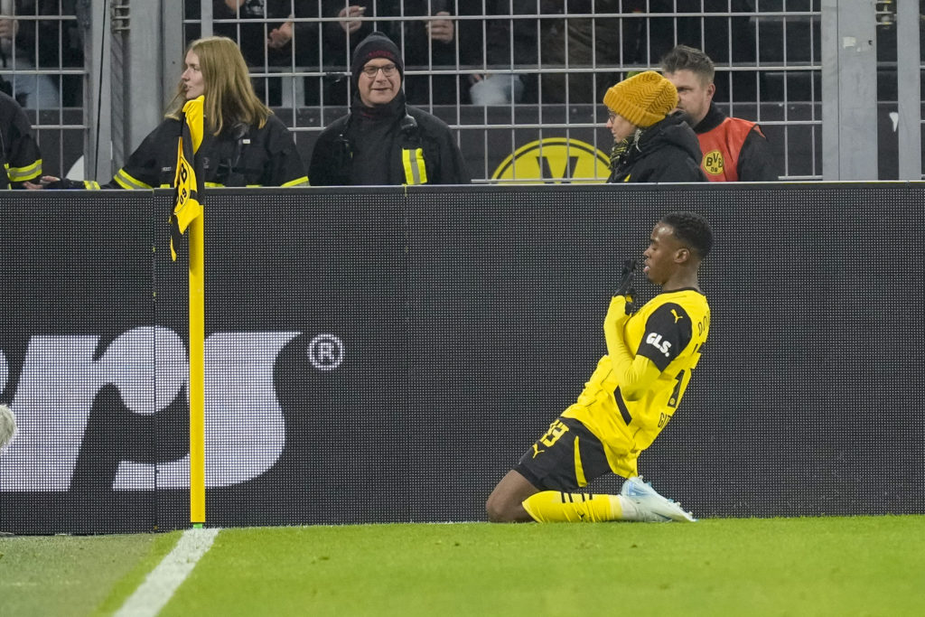 Jamie Gittens celebrates scoring during Borussia Dortmund v FC Bayern München - Bundesliga