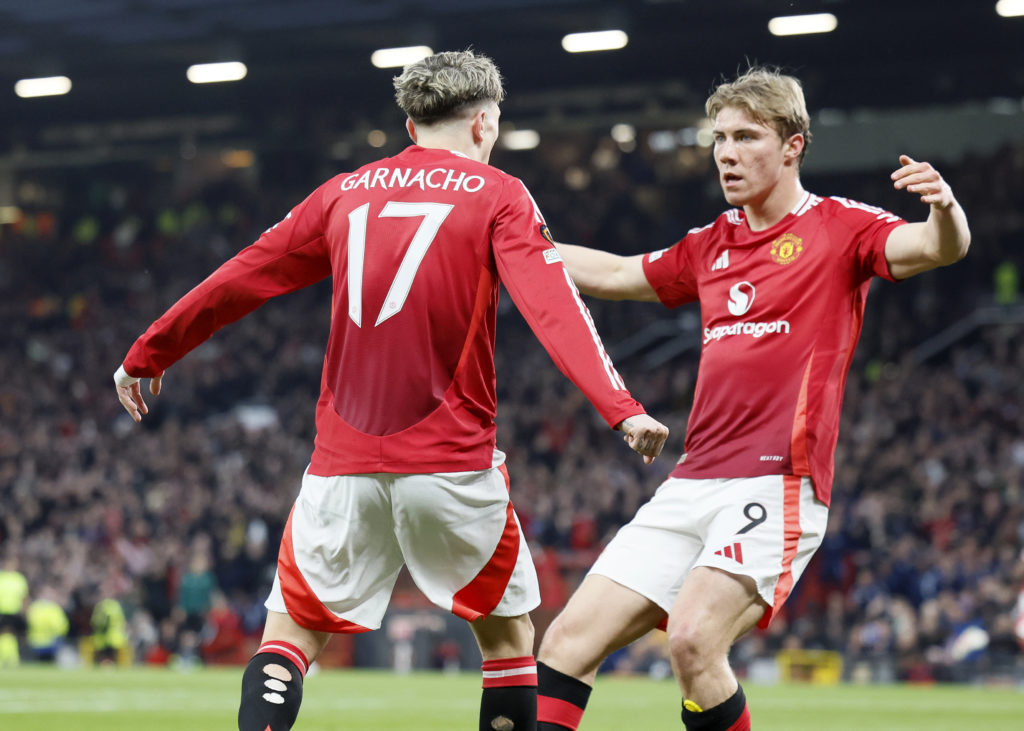 Alejandro Garnacho of Manchester United and Rasmus Hojlund of Manchester United celebrate
