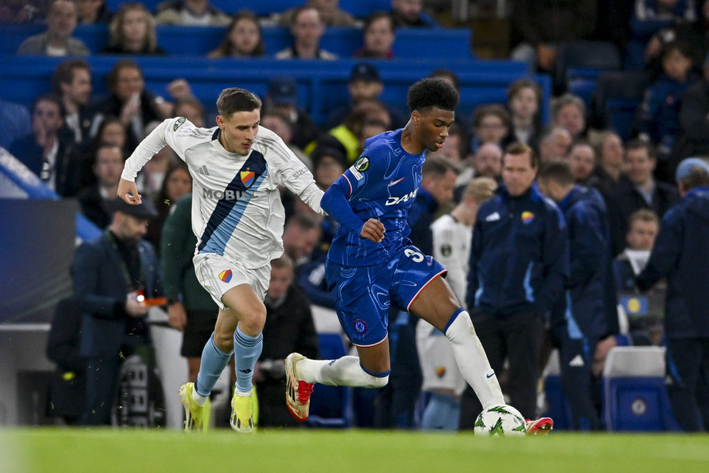 Chelsea defender Josh Acheampong dribbling against Djurgarden in the Conference League.