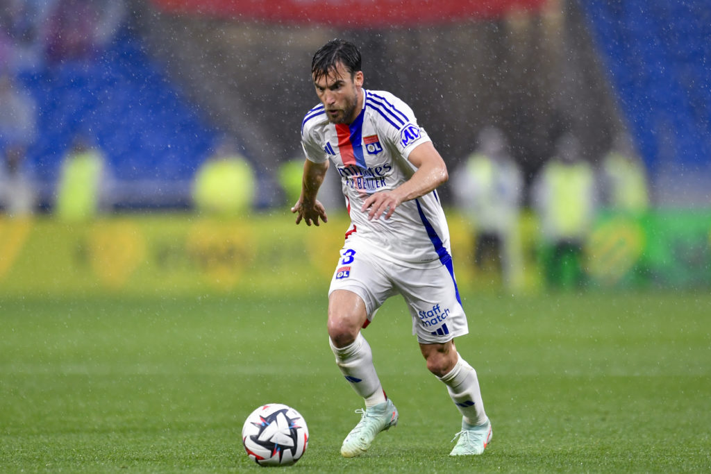 Nicolas Tagliafico playing for Lyon against Lens in a Ligue 1 match.