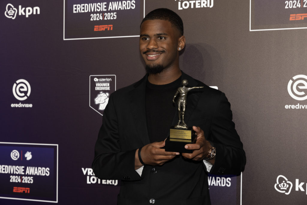 Jorrel Hato poses during Eredivisie Awards 2025