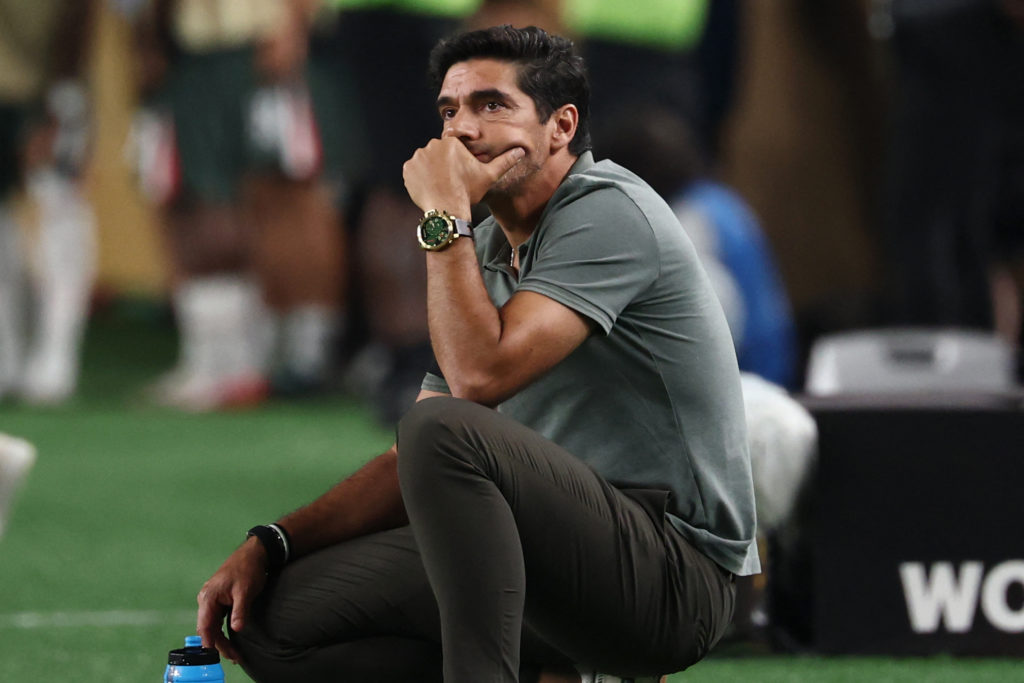 Abel Ferreira looks on during Chelsea vs Palmeiras at the Club World Cup