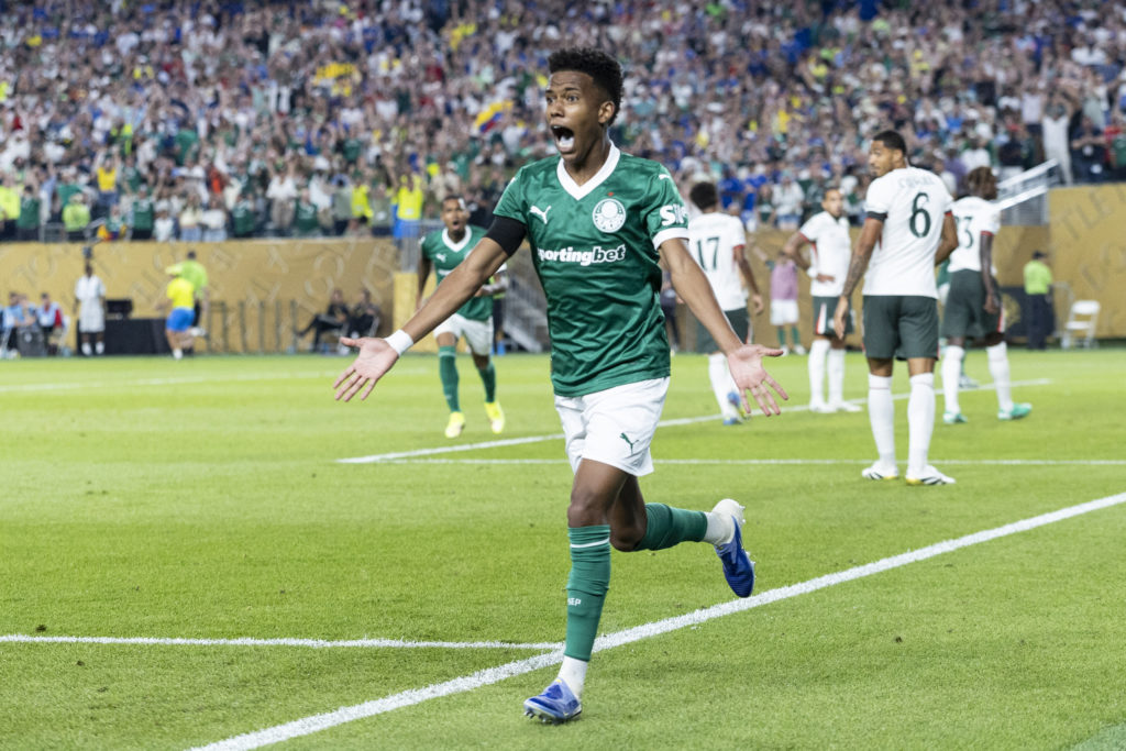 Estevao Willian celebrates during Palmeiras vs Chelsea - FIFA Club World Cup 2025