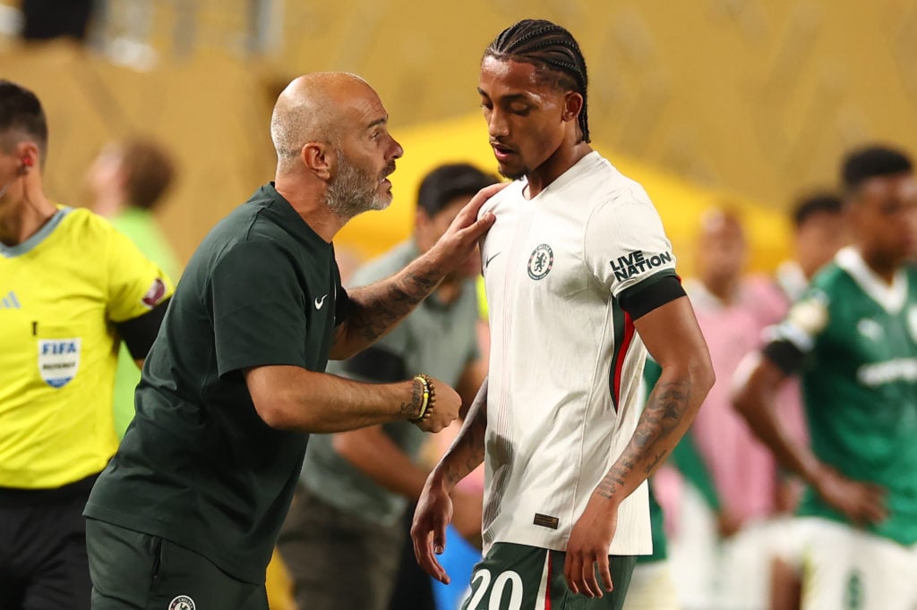 Enzo Maresca speaks to Joao Pedro during his Chelsea debut in the Club World Cup against Palmeiras.