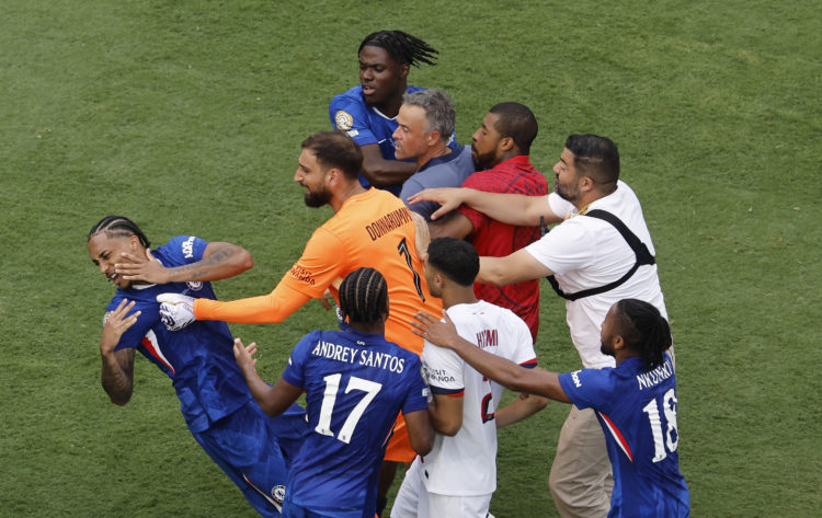Photo by Michael Reaves/Getty Images