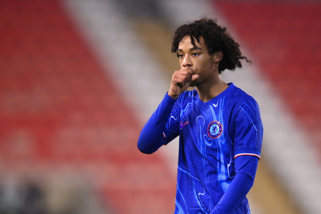 Kiano Dyer playing for Chelsea against Manchester United in the the FA Youth Cup Fifth Round.