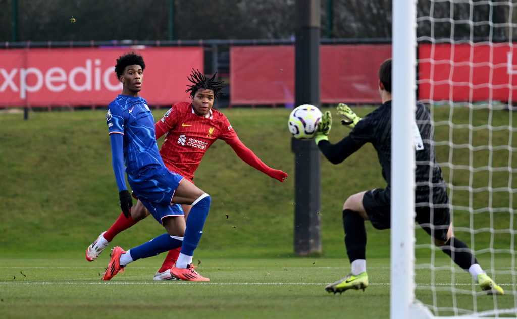 Rio Ngumoha of Liverpool has a shot on goal