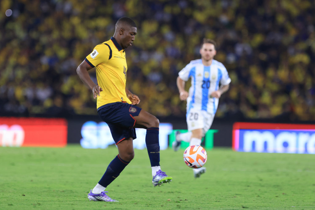 Joel Ordonez playing for Ecuador against Argentina in a FIFA World Cup 2026 qualifier.