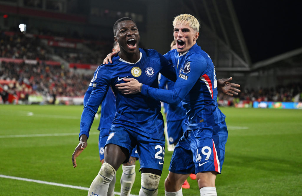 Moises Caicedo and Alejandro Garnacho celebrate during Brentford v Chelsea - Premier League