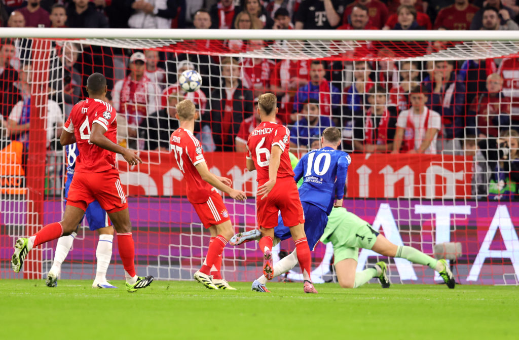 Cole Palmer scores in Bayern Munich vs Chelsea