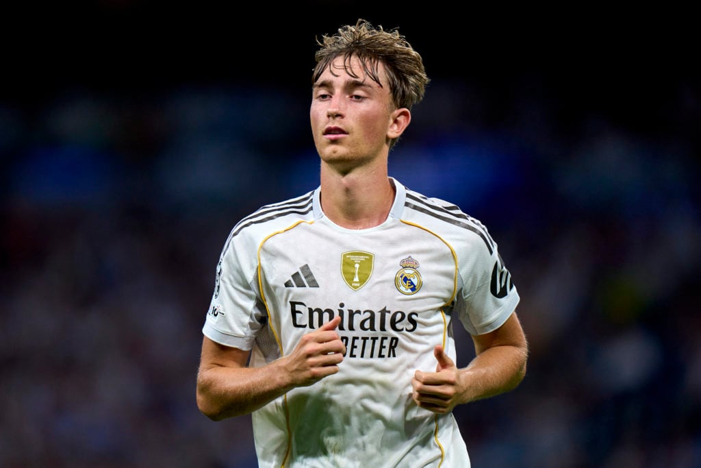 Real Madrid defender Dean Huijsen running