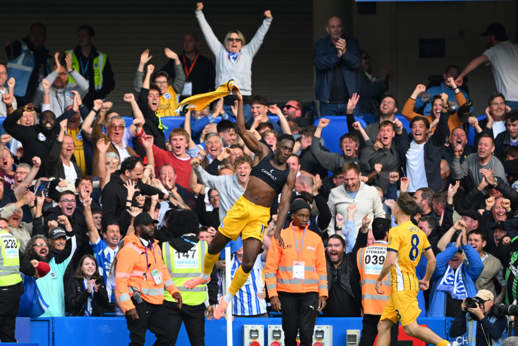 Danny Welbeck celebrates scoring during Chelsea v Brighton & Hove Albion - Premier League