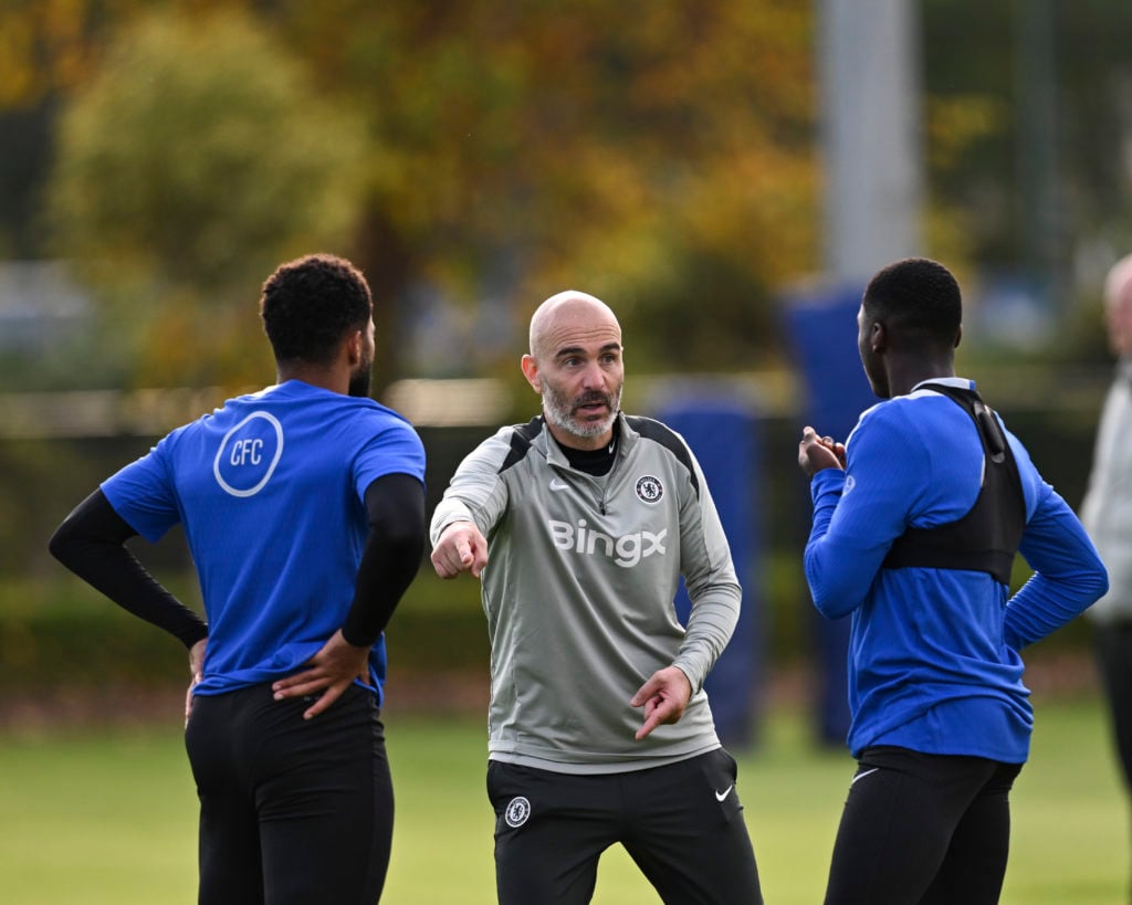 Chelsea manager Enzo Maresca during training session