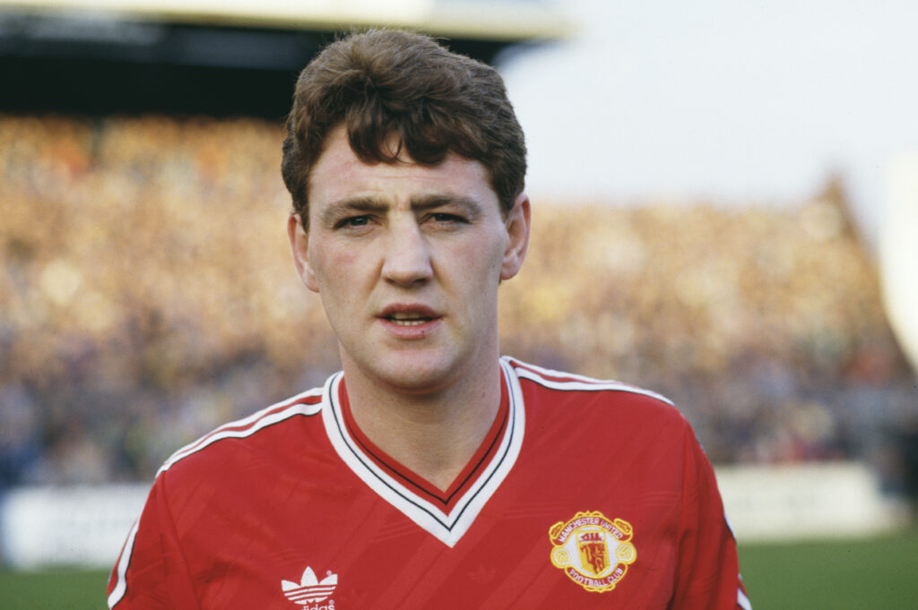 Steve Bruce Manchester United debut 1987