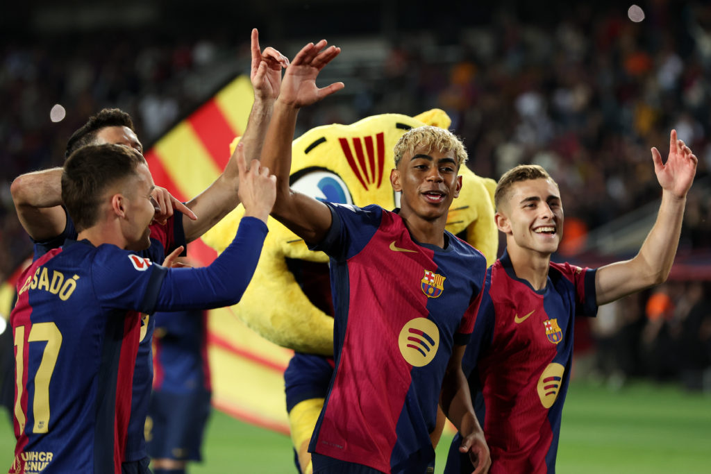Lamine Yamal, Fermin Lopez and Marc Casado of FC Barcelona celebrates following the La Liga EA Sports match between FC Barcelona and Villarreal CF