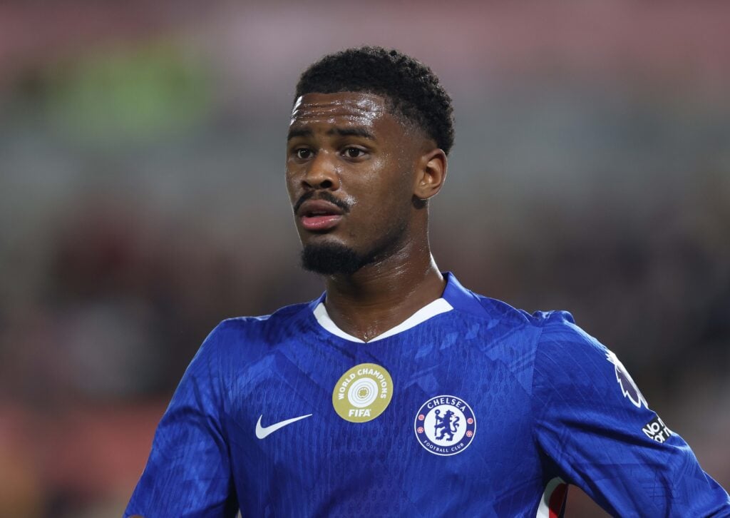 Jorrel Hato playing for Chelsea against Brentford in the Premier League.