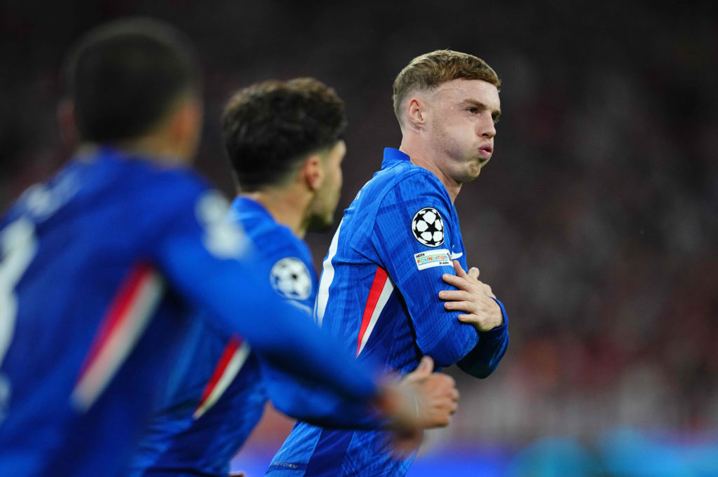 Chelsea star Cole Palmer doing cold celebration
