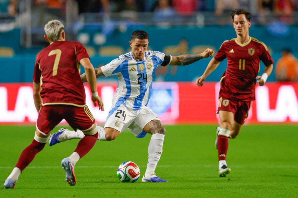 Enzo Fernandez playing for Argentina against Venezuela in an international friendly.