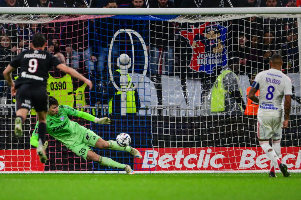 Strasbourg goalkeeper Mike Penders saving penalty