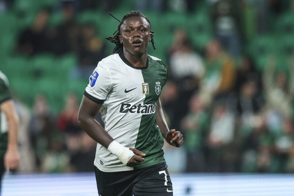 Sporting Lisbon winger Geovany Quenda celebrating goal