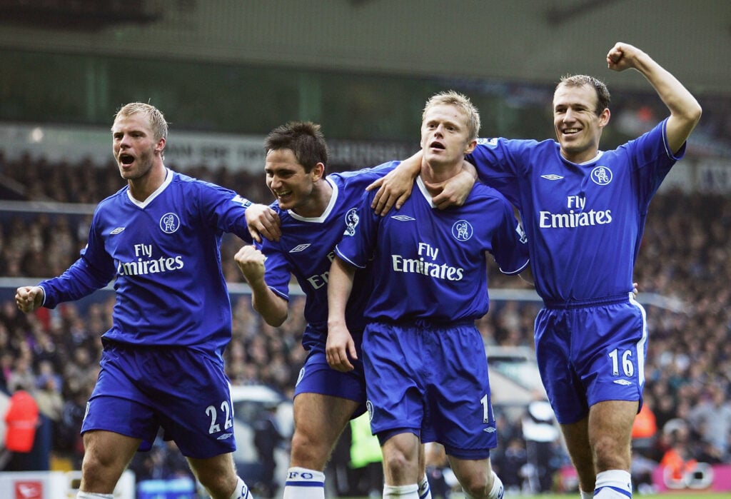 Chelsea players celebrate goal against West Brom