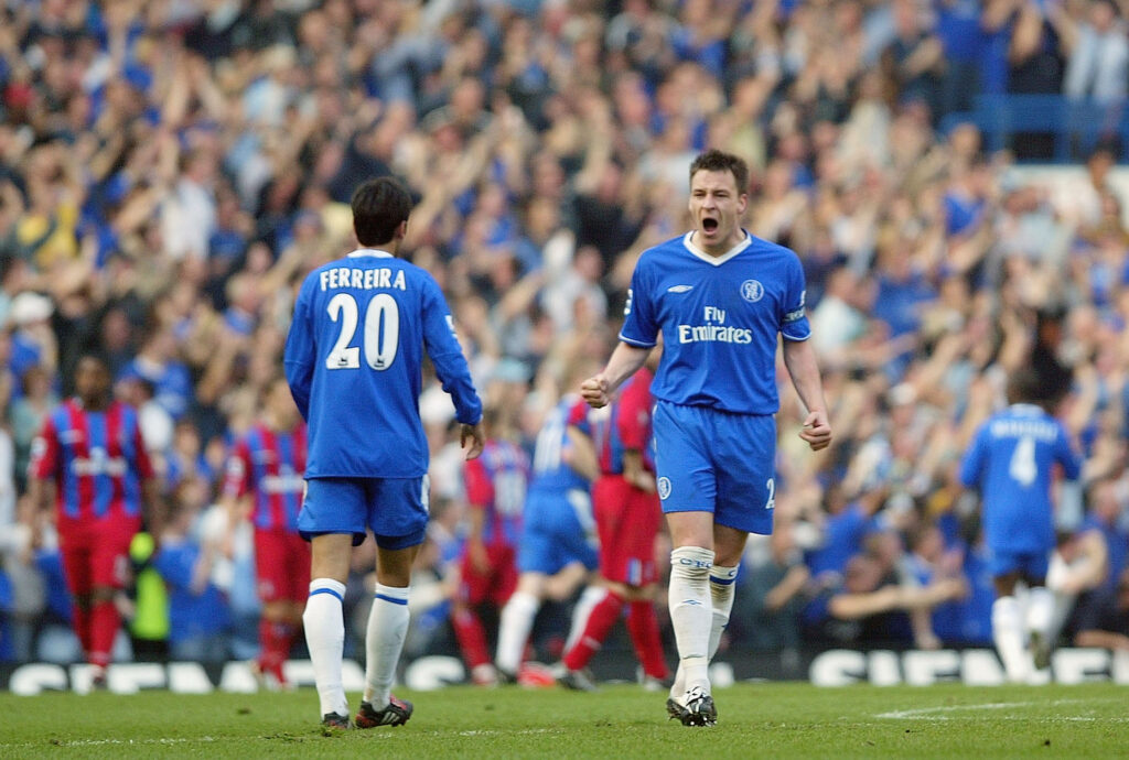 Paulo Ferreira and John Terry during Chelsea against Crystal Palace in the Premier League.