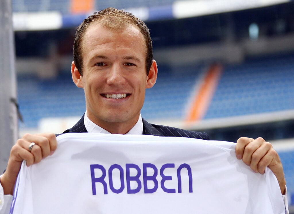 Real Madrid unveiling Arjen Robben