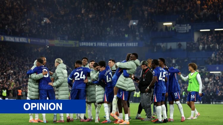 Chelsea players celebrating after Liverpool win
