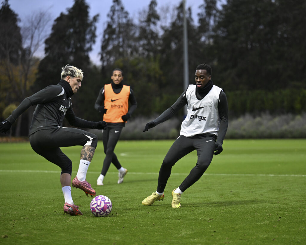 Alejandro Garnacho and Jamie Gittens during Chelsea training session