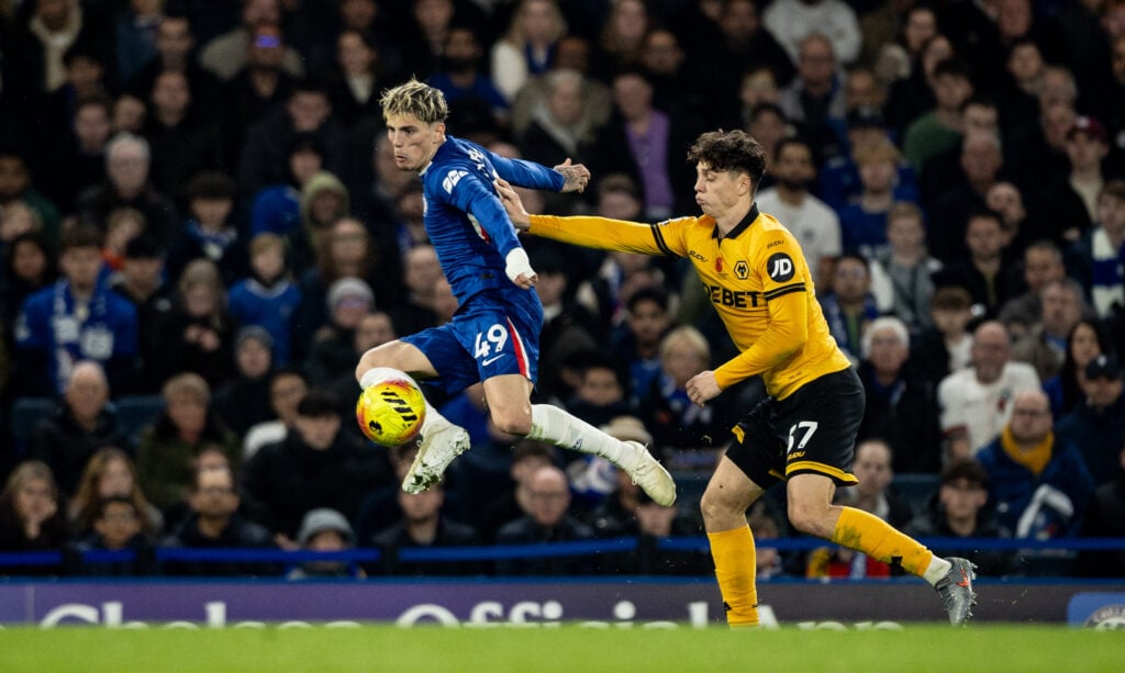 Chelsea winger Alejandro Garnacho in the air