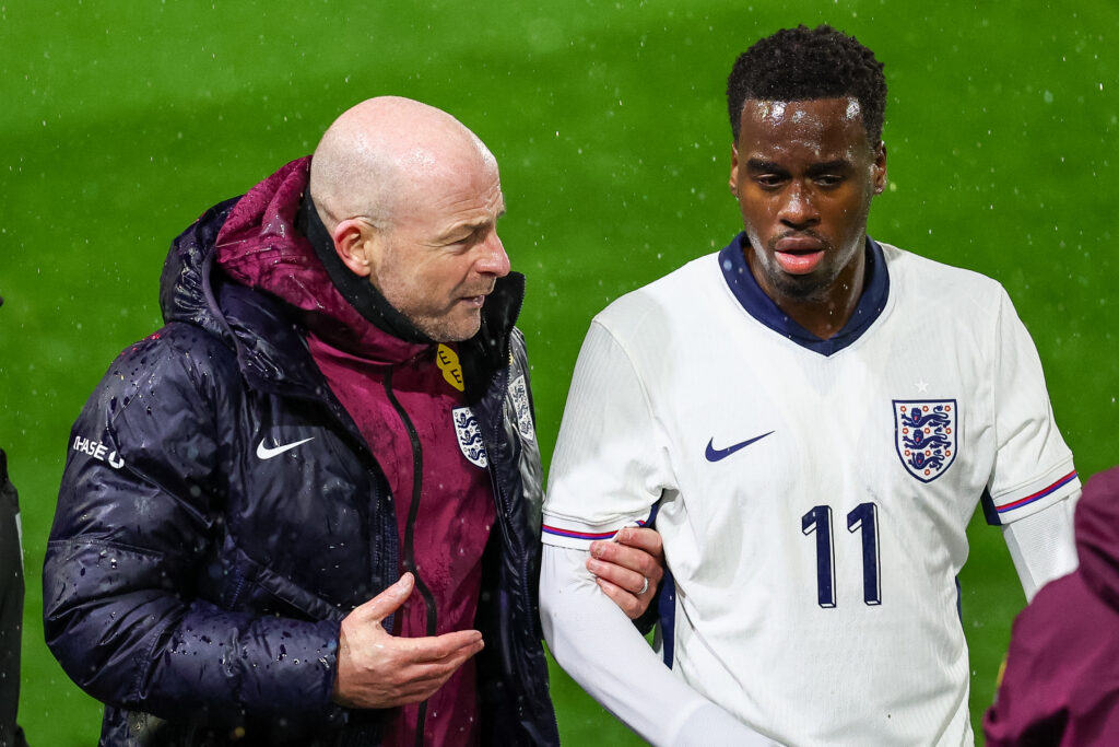 Jamie Gittens going off injured for England Under-21s
