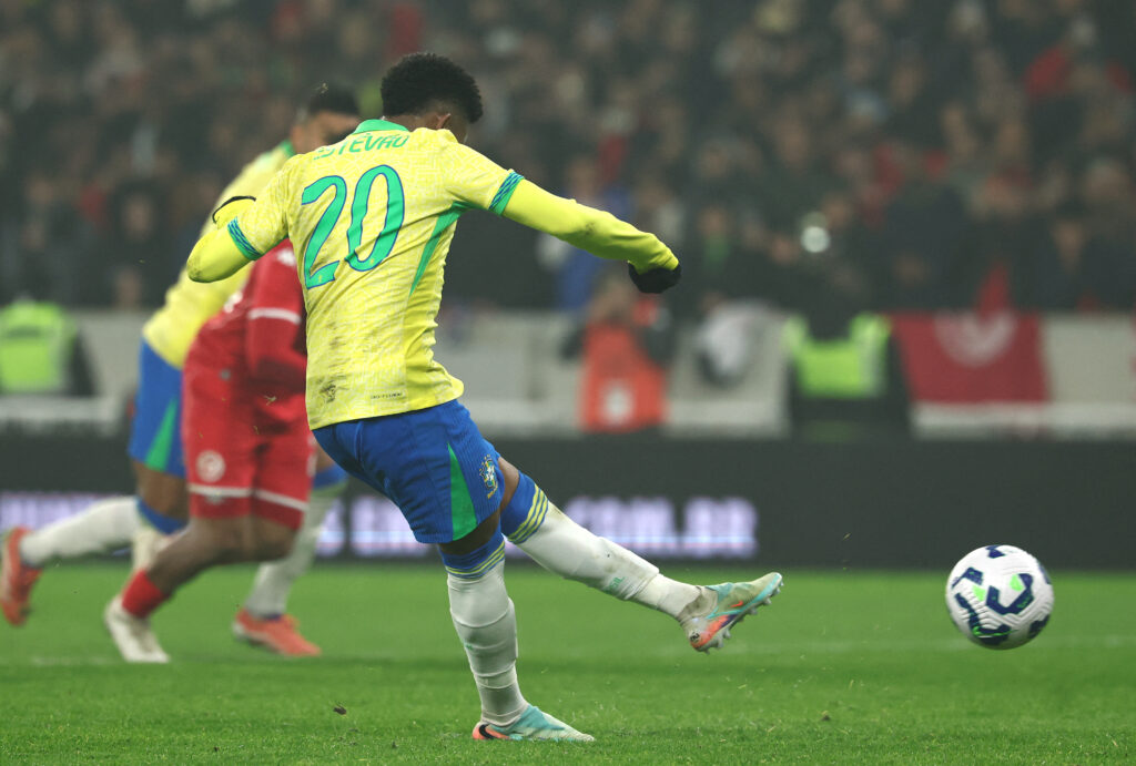FBL-BRA-TUN-FRIENDLY
