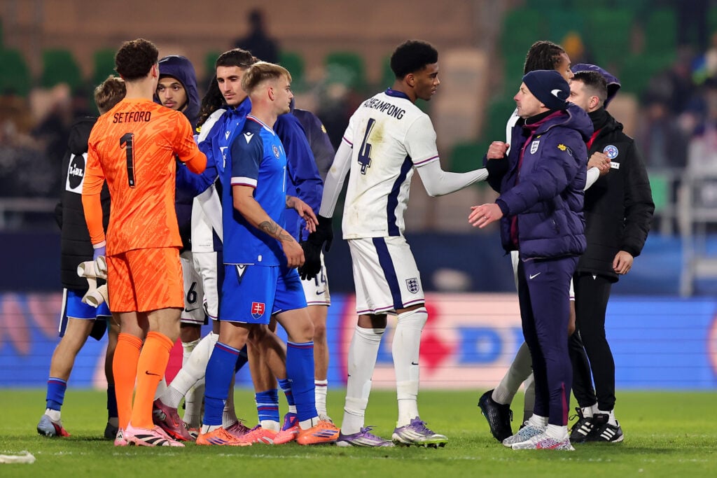 Chelsea's Josh Acheampong and England Under-21s coach Lee Carsley