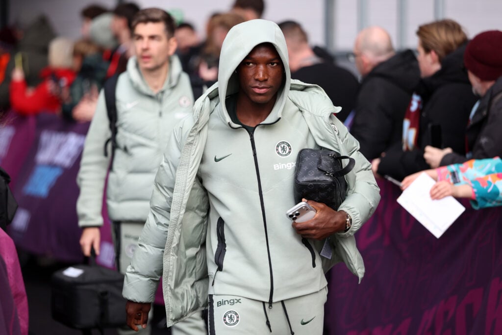 Moises Caicedo arrives ahead of Burnley v Chelsea - Premier League
